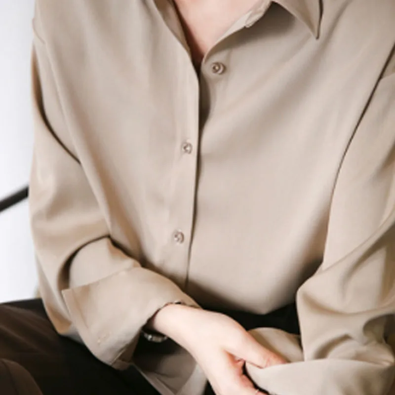 2026 우아한 새틴 루즈핏 여성 셔츠 봄 턴다운 칼라 - Silk Blouse Button 리뷰 및 가격